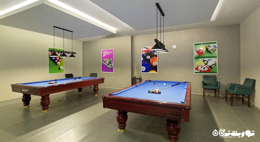 اتاق مخصوص بازی بیلیارد در هتل